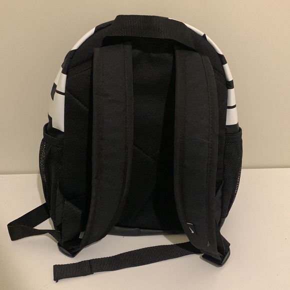 Nike logo black backpack! - Picture 6 of 6